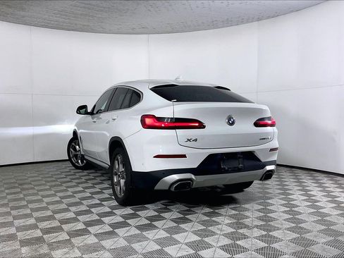 Certified 2023 BMW X4 xDrive30i w/ Premium Package image 4