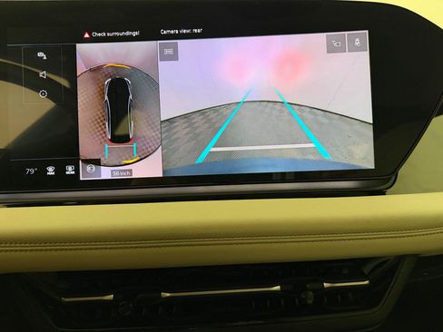 Used 2025 Audi A6 e-tron Premium w/ Convenience Package image 25