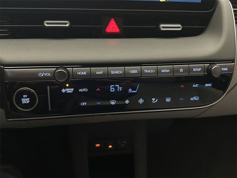 New 2026 Hyundai Ioniq 5 Limited image 31