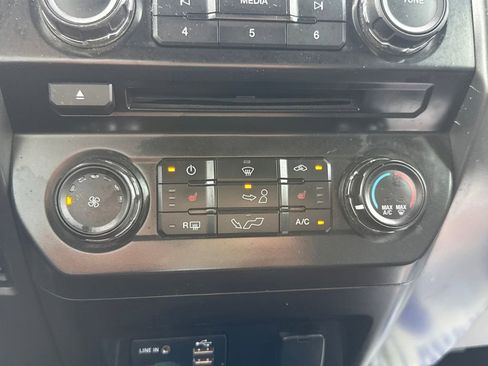 Used 2015 Ford F150 XLT w/ Equipment Group 302A Luxury image 29