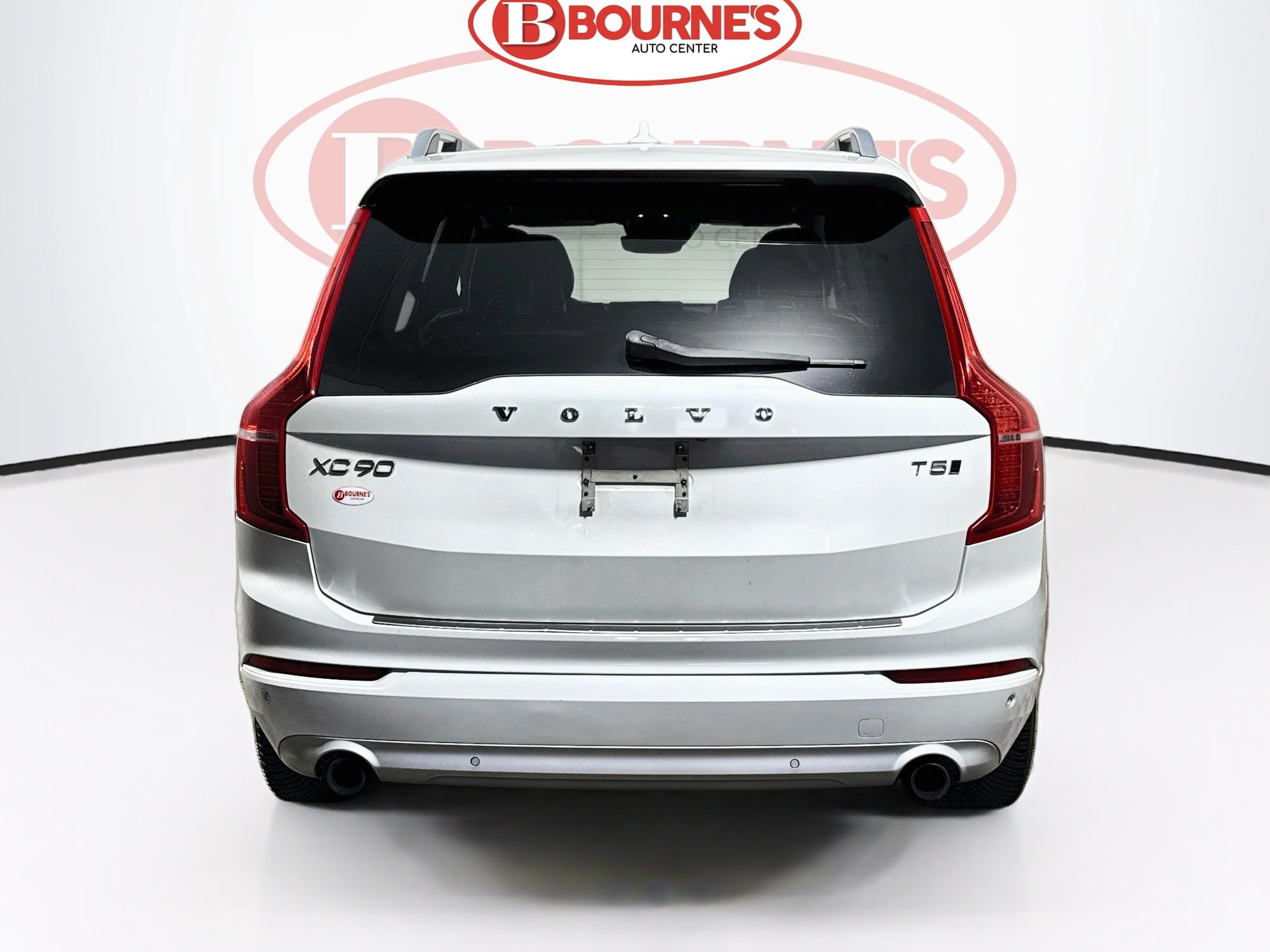 Used 2018 Volvo XC90 T5 Momentum w/ Convenience Package AWD/4WD image 10