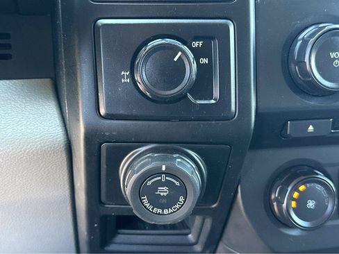 Used 2018 Ford F150 XL w/ Equipment Group 101A Mid RWD image 26