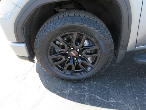 Certified 2025 GMC Sierra 1500 Elevation w/ Elevation Premium Package AWD/4WD image 15