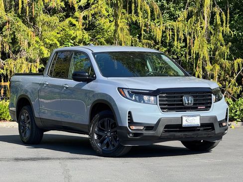Certified 2023 Honda Ridgeline Sport image 35
