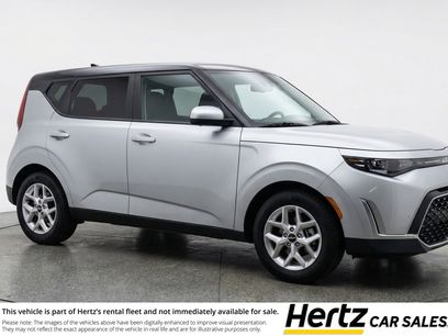 Used 2025 Kia Soul LX w/ LX Technology Package