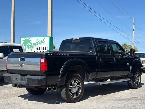 Used 2016 Ford F250 Platinum w/ Platinum Package AWD/4WD image 5