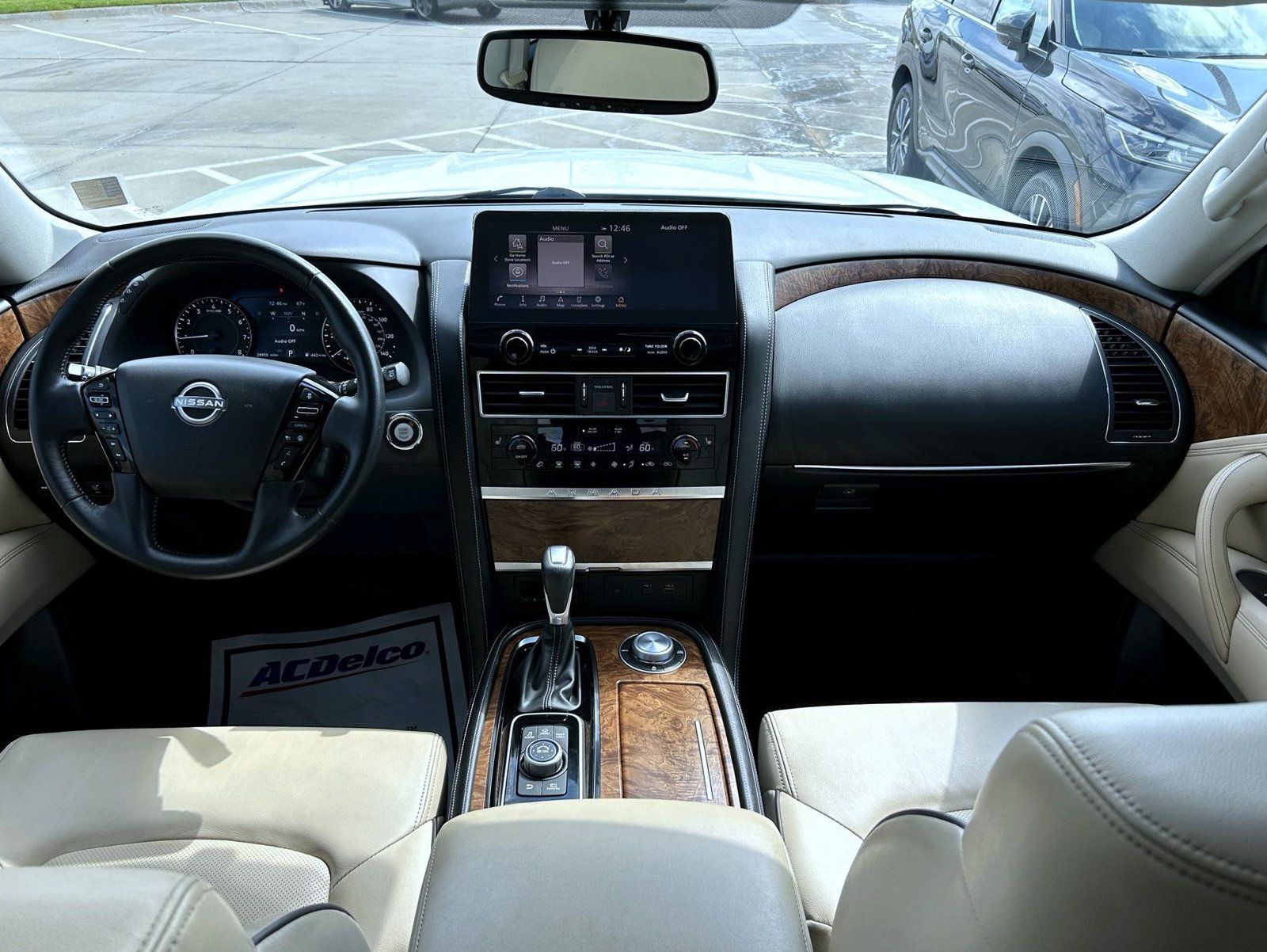Used 2024 Nissan Armada SL w/ Captain's Chairs Package AWD/4WD image 12