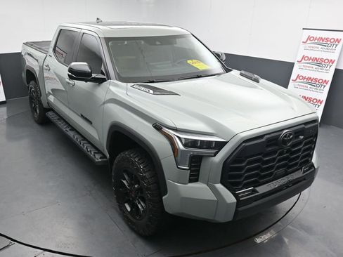 Used 2024 Toyota Tundra Limited image 33
