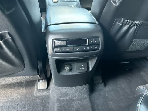Used 2024 Hyundai Palisade Calligraphy AWD/4WD image 27