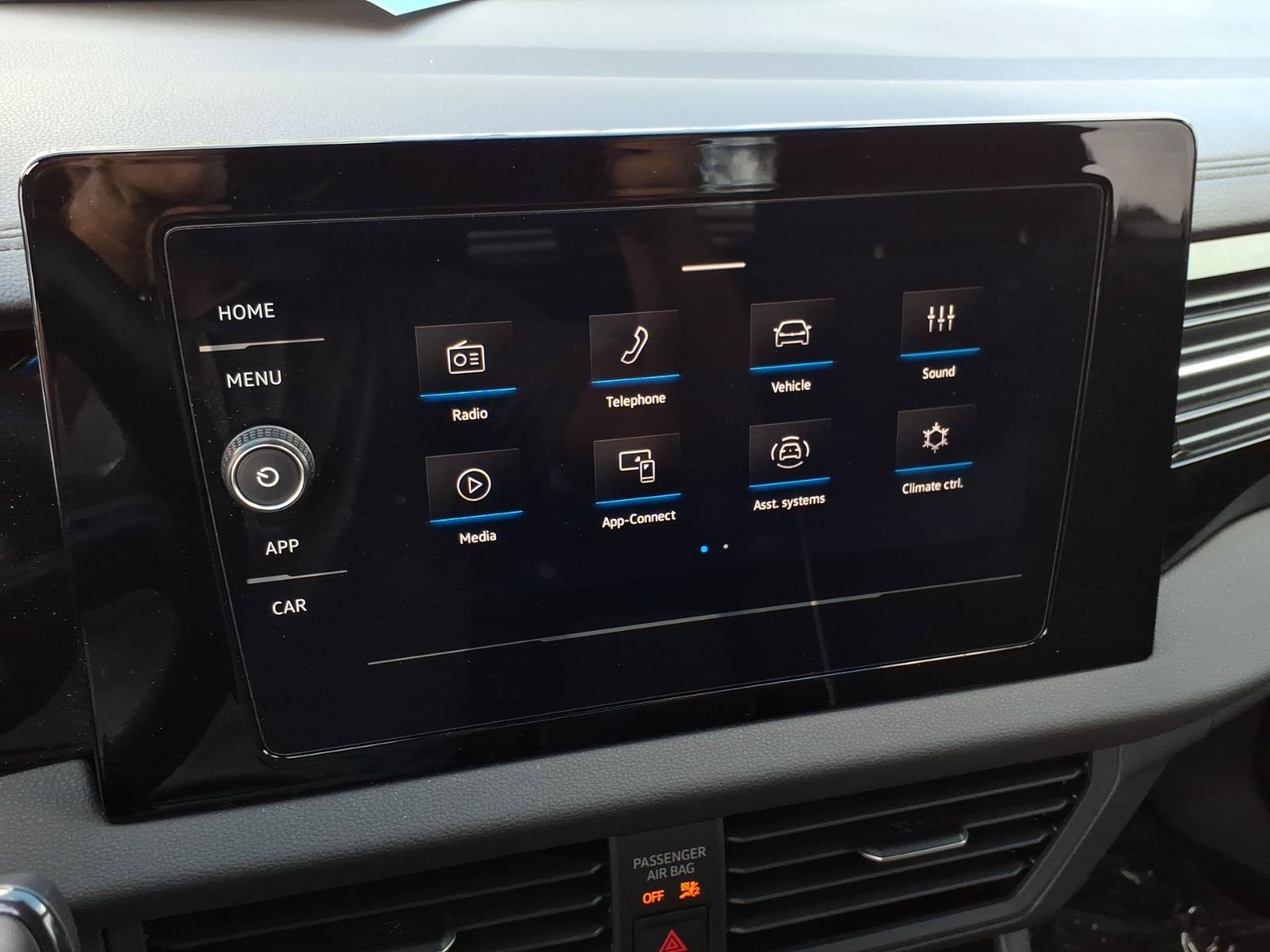Certified 2026 Volkswagen Jetta Sport FWD image 28