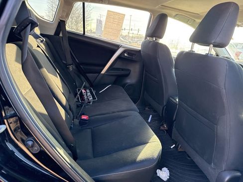 Used 2015 Toyota RAV4 XLE image 16
