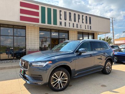 Used 2020 Volvo XC90 T6 Momentum