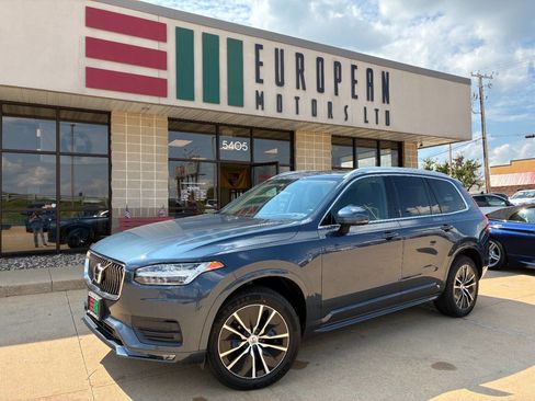 Used 2020 Volvo XC90 T6 Momentum image 1