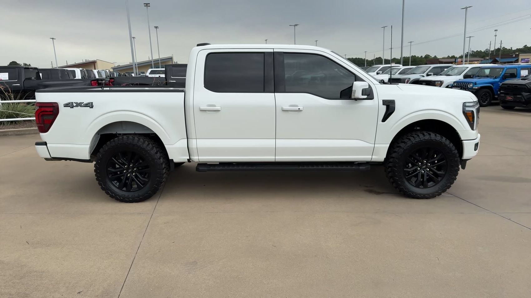 Used 2026 Ford F150 Lariat AWD/4WD image 2