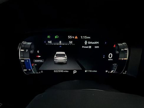 Used 2023 Mitsubishi Outlander SE Black Edition AWD/4WD image 16