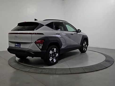 Certified 2025 Hyundai Kona SEL AWD/4WD image 5