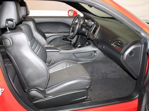 Used 2020 Dodge Challenger SRT Hellcat RWD image 14