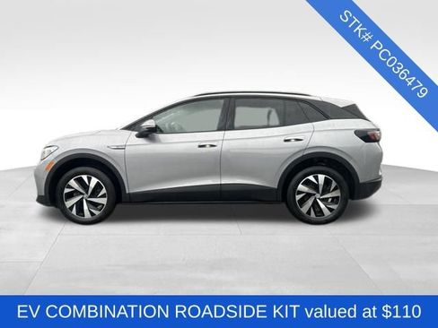Used 2023 Volkswagen ID.4 Pro image 4