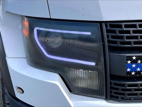 Used 2011 Ford F150 Raptor w/ Raptor Luxury Pkg image 27