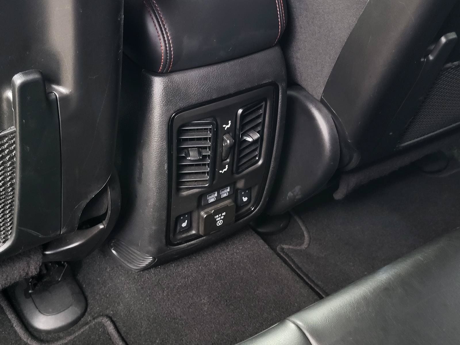 Used 2024 Dodge Durango GT RWD image 15