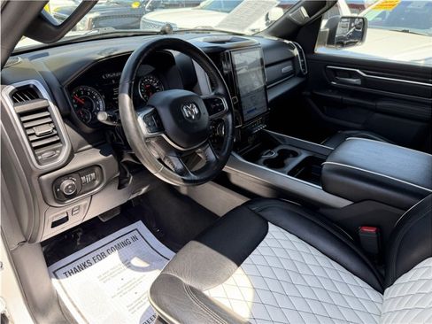 Used 2019 RAM 1500 Big Horn AWD/4WD image 17