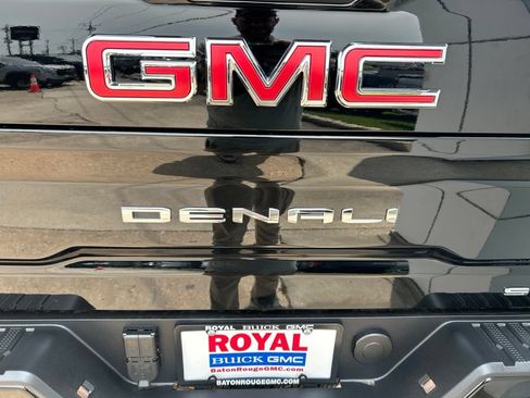 Used 2026 GMC Sierra 2500 Denali w/ Denali Reserve Package AWD/4WD image 33
