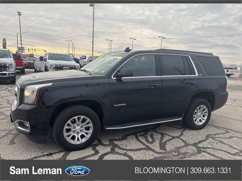 Used 2017 GMC Yukon SLT image 1