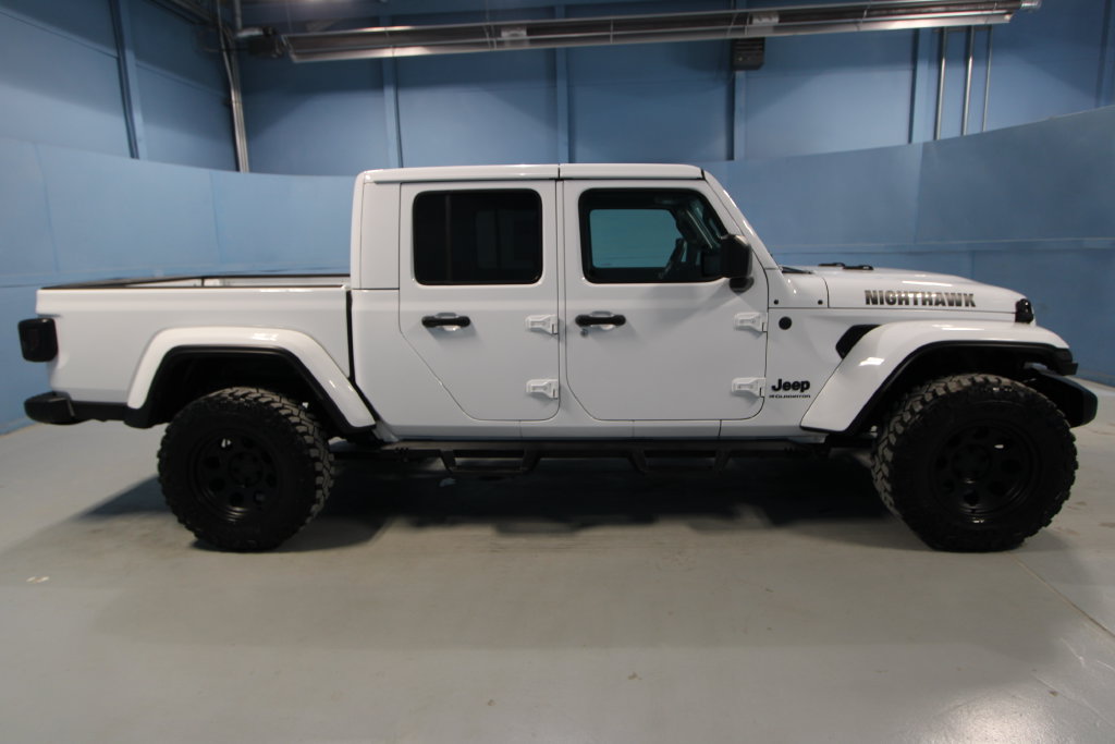 Used 2024 Jeep Gladiator Sport AWD/4WD image 31