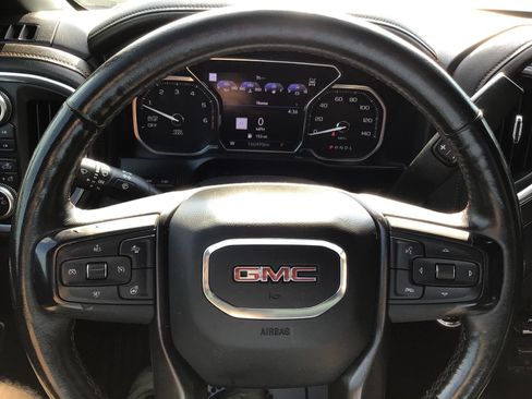 Used 2021 GMC Sierra 1500 AT4 w/ AT4 Premium Package AWD/4WD image 19
