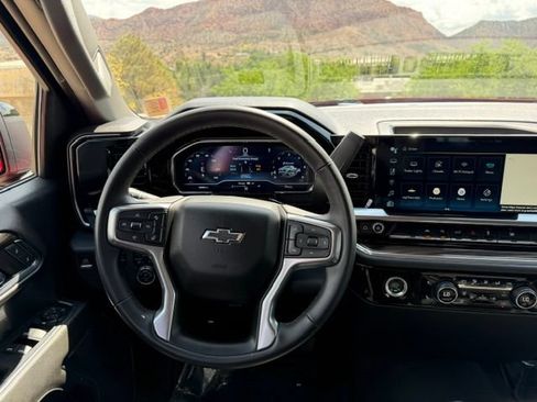 Used 2023 Chevrolet Silverado 1500 RST w/ Protection Package AWD/4WD image 13