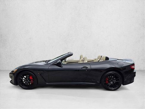 Used 2013 Maserati GranTurismo Sport RWD image 9