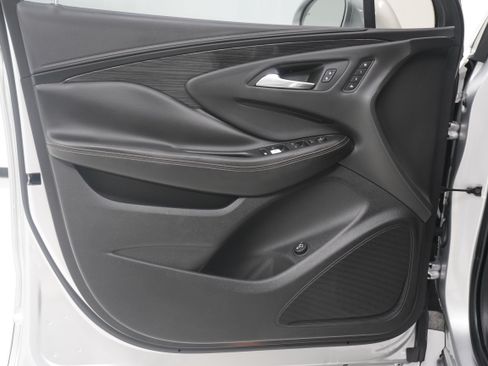 Used 2017 Buick Envision Essence FWD image 14