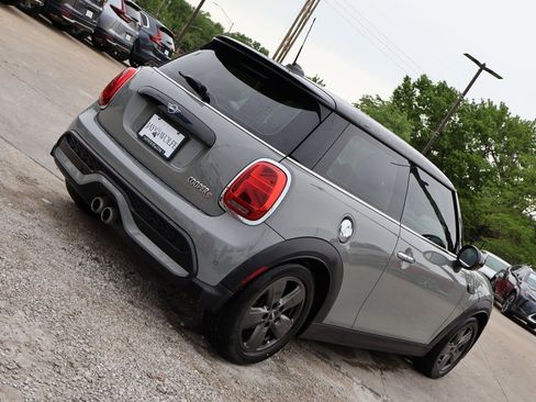 Used 2022 MINI Cooper S image 6