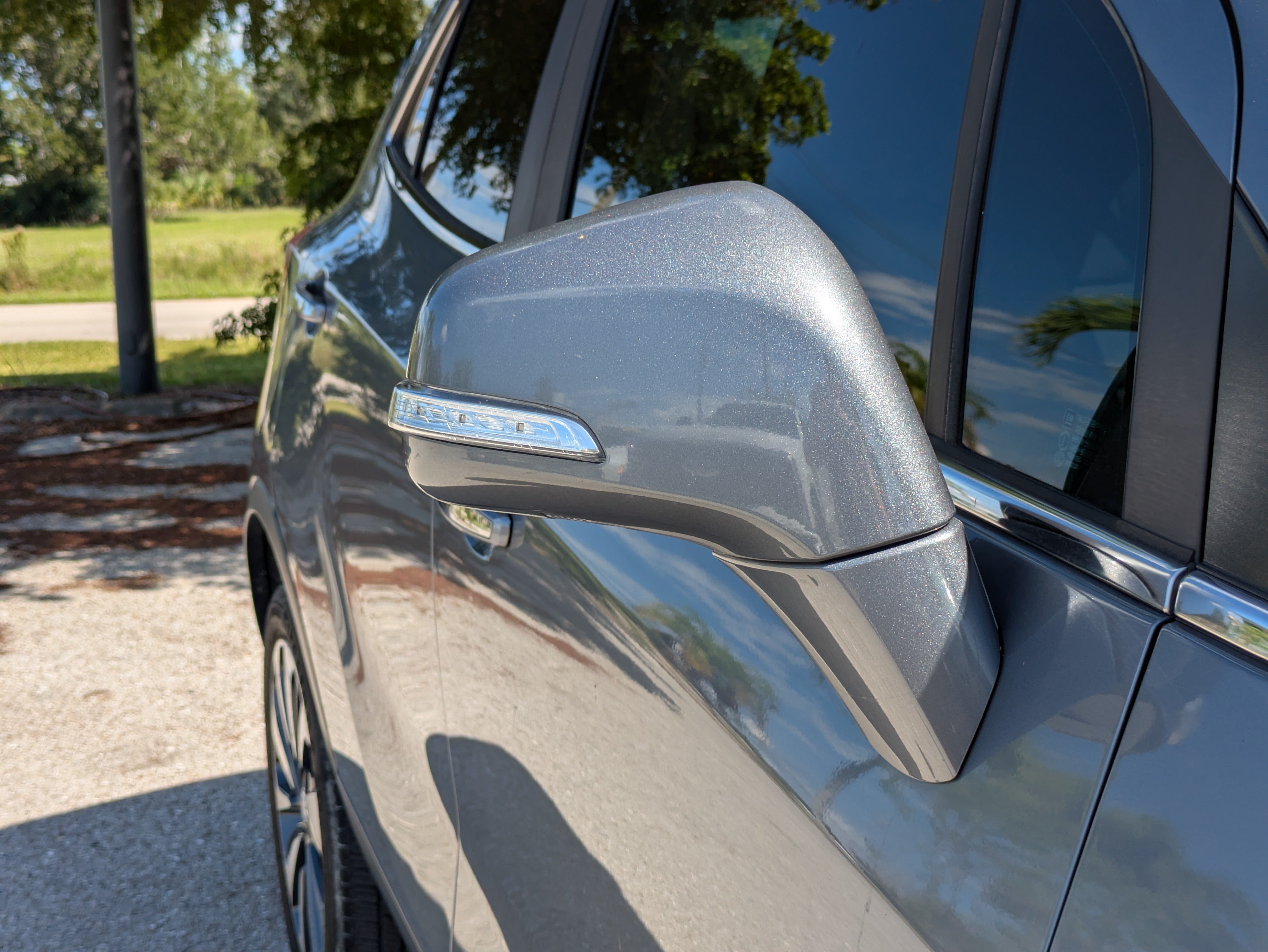 Used 2020 Buick Encore Essence FWD image 15