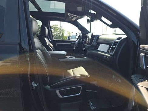 Used 2025 RAM 1500 Laramie w/ Night Edition AWD/4WD image 35