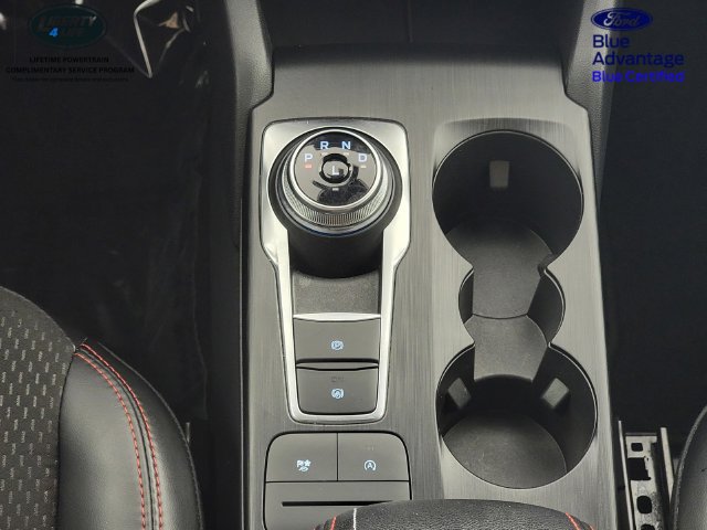 Certified 2025 Ford Escape ST-Line Select AWD/4WD image 27