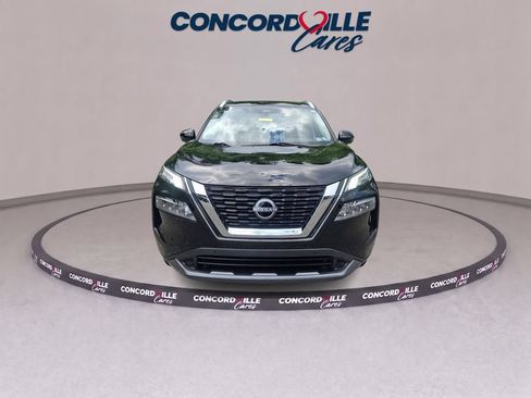 Used 2023 Nissan Rogue SL w/ SL Premium Package AWD/4WD image 2