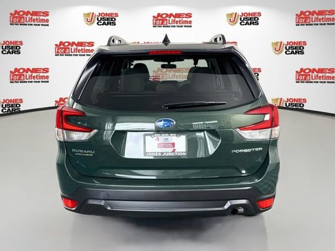 Used 2024 Subaru Forester Premium AWD/4WD image 17
