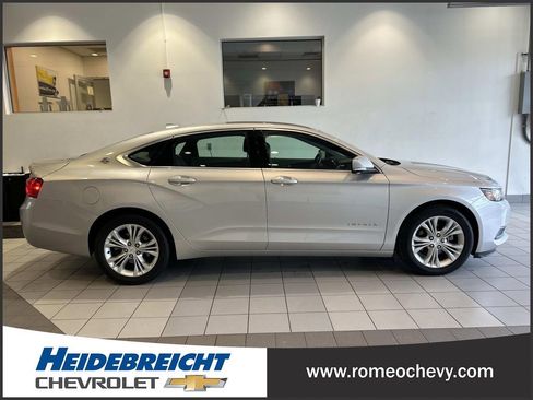Used 2014 Chevrolet Impala LT w/ Convenience Package image 2