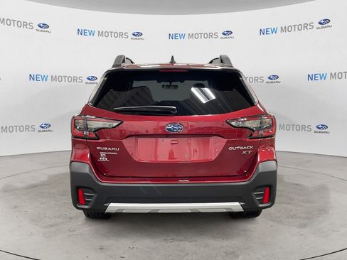 Certified 2022 Subaru Outback Limited XT image 4