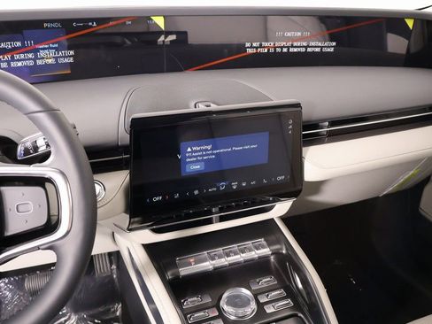 New 2026 Lincoln Nautilus Premier w/ Jet Appearance Package AWD/4WD image 5