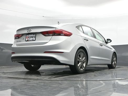Used 2018 Hyundai Elantra SEL image 45