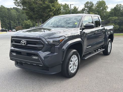 Used 2026 Toyota Tacoma SR5 AWD/4WD image 1