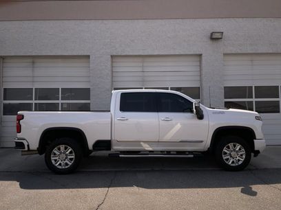 Used 2025 Chevrolet Silverado 3500 High Country w/ High Country Premium Package