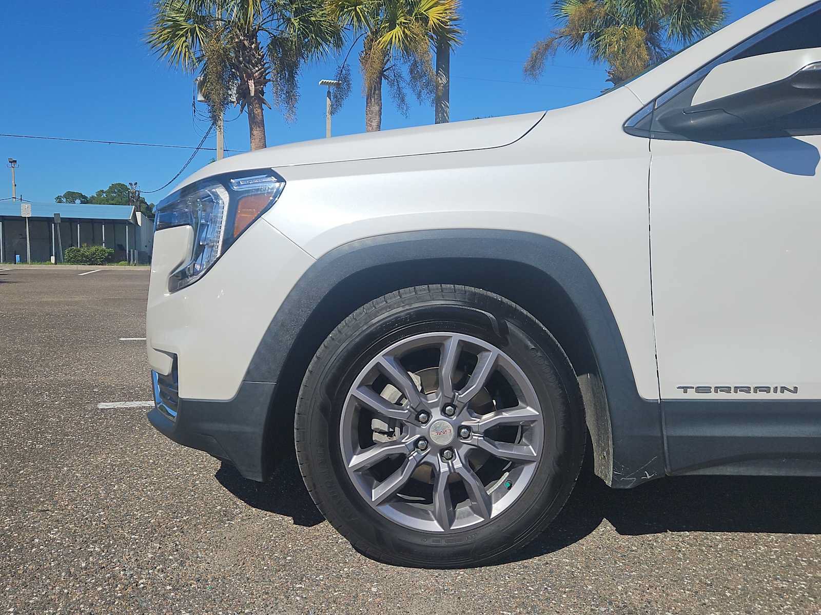 Used 2022 GMC Terrain SLT w/ Infotainment Package II FWD image 19