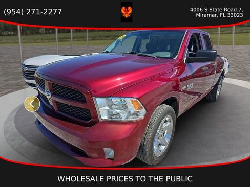 Used 2017 RAM 1500 Express RWD image 1