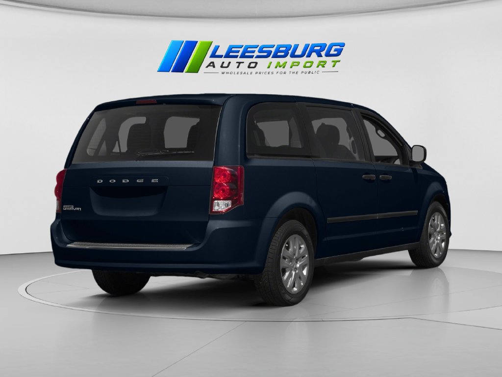 Used 2016 Dodge Grand Caravan American Value Package w/ UConnect Hands-Free Group FWD image 2