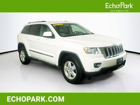 Used 2011 Jeep Grand Cherokee Laredo w/ Trailer Tow Group image 1