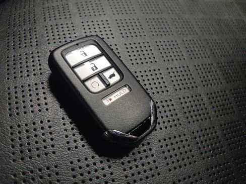 Used 2021 Honda Passport EX-L image 32