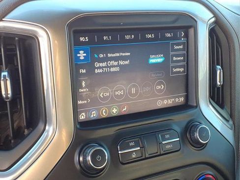 Used 2020 Chevrolet Silverado 2500 LTZ w/ LTZ Plus Package image 12